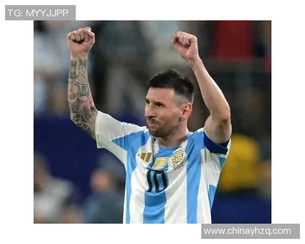 天下足球评选十大球星：谁能称霸足坛，成为真正的足球传奇？